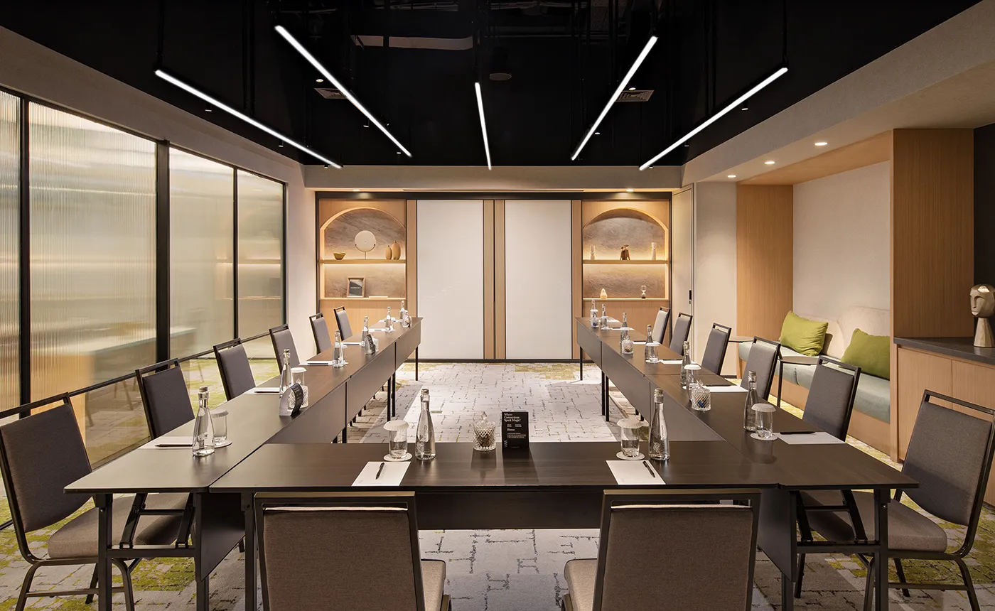stylish-spaces-designed-for-memorable-meetings-and-meaningful-moments